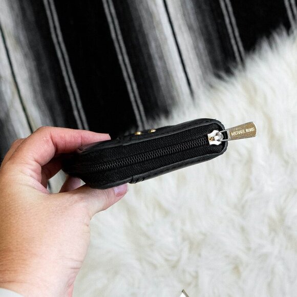 MICHAEL KORS SARATOGA CONTINENTAL ZIP AROUND WALLET - Picture 10 of 14